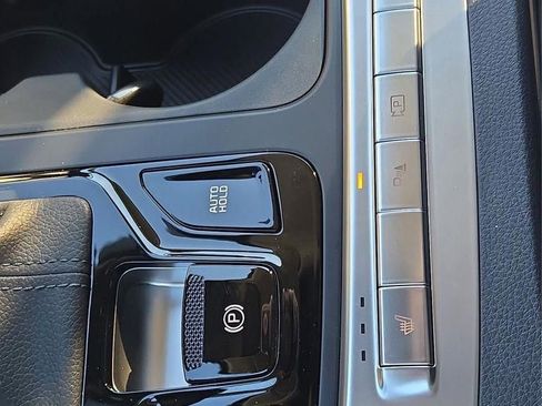 New 2026 Kia Carnival EX image 33