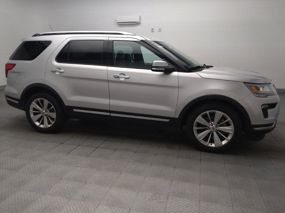 Used 2019 Ford Explorer Limited w/ Class III Trailer Tow Package FWD image 11