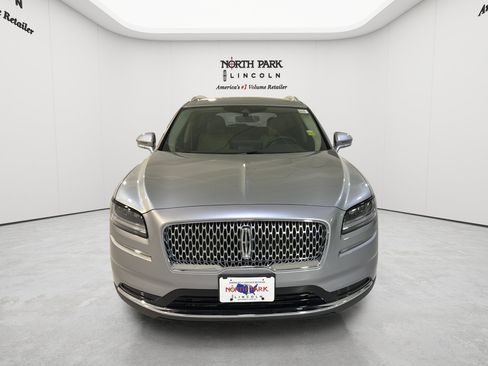 Used 2023 Lincoln Nautilus AWD w/ Premium Package image 15