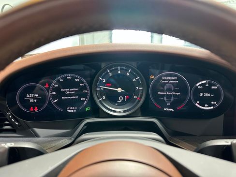 Used 2022 Porsche 911 Carrera S RWD image 7