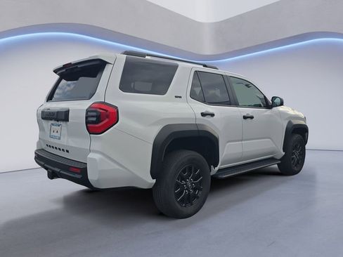 Used 2025 Toyota 4Runner SR5 image 5