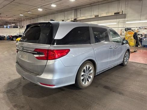 Used 2021 Honda Odyssey EX-L image 3