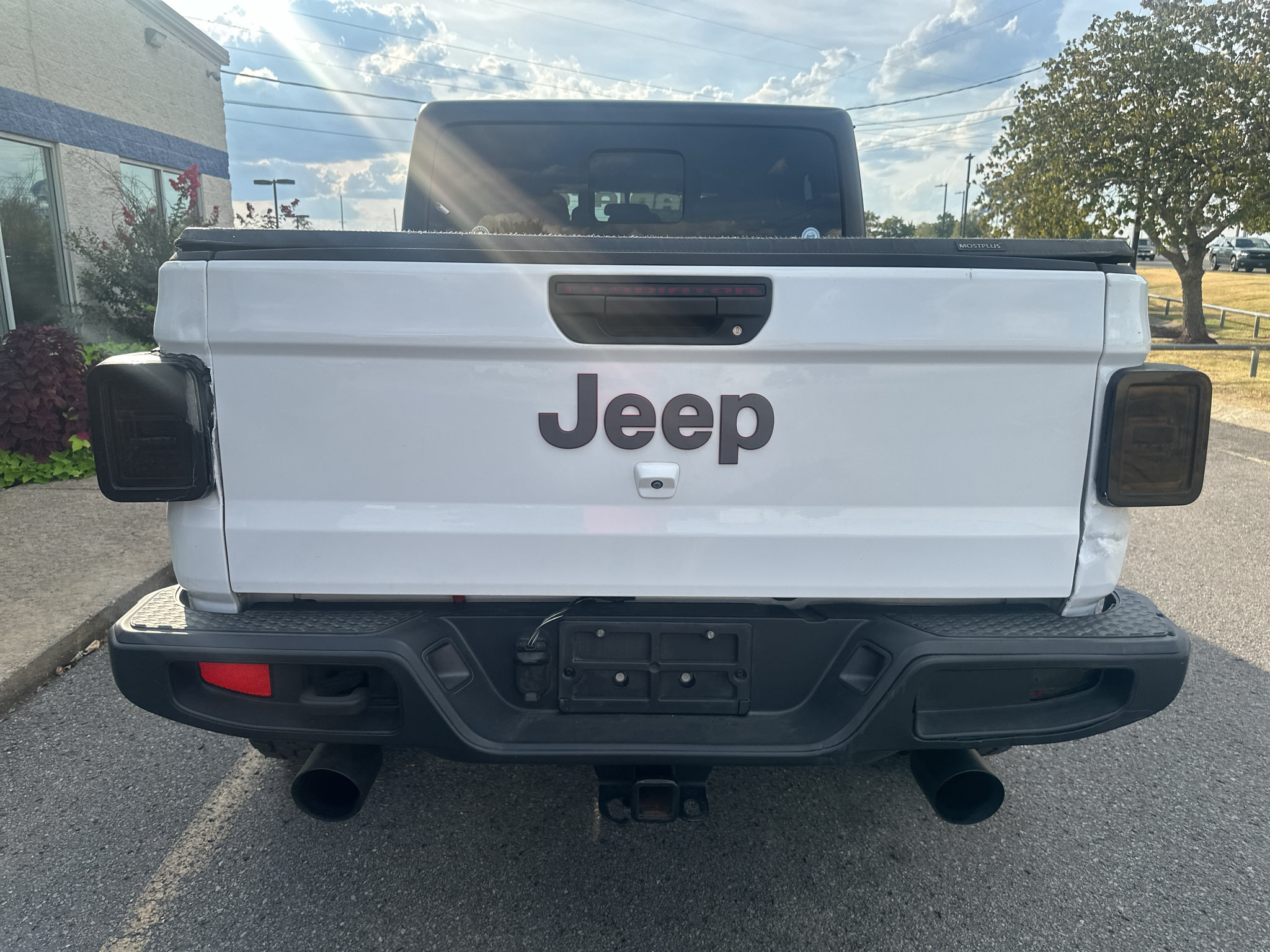 Used 2020 Jeep Gladiator Sport w/ Quick Order Package 24S AWD/4WD image 5