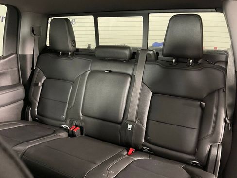 Used 2021 GMC Sierra 1500 SLT w/ SLT Premium Package AWD/4WD image 16