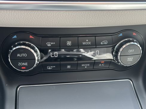 Used 2019 Mercedes-Benz CLA 250 image 30