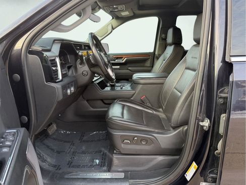 Used 2023 GMC Sierra 1500 Denali w/ Technology Package image 9