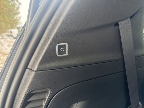 New 2026 Chrysler Pacifica Select image 49