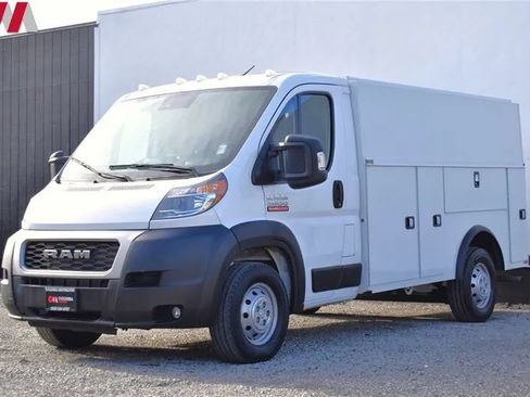 Used 2022 RAM ProMaster 3500 w/ Convenience Group FWD image 8
