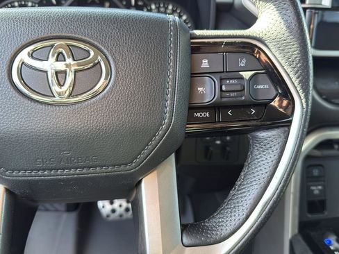 Used 2022 Toyota Tundra SR5 image 16