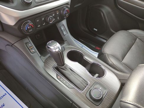 Used 2019 GMC Acadia SLT image 33