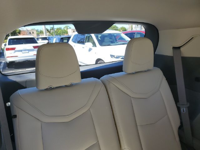 Certified 2024 Cadillac XT6 Premium Luxury w/ LPO, Premium Carpet Package FWD image 26