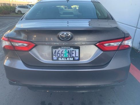 Used 2019 Toyota Camry L image 3