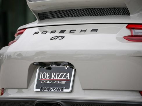 Certified 2018 Porsche 911 GT3 RWD image 28
