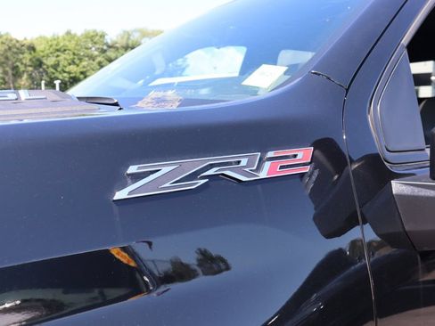 Used 2024 Chevrolet Silverado 2500 ZR2 w/ Technology Package AWD/4WD image 46