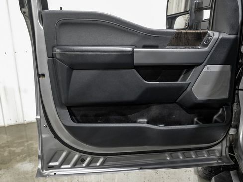 Used 2024 Ford F350 Lariat AWD/4WD image 44