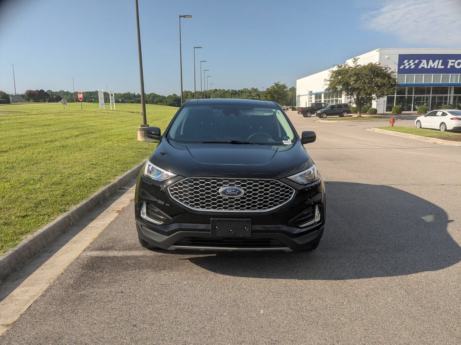 Used 2023 Ford Edge SEL w/ Convenience Package AWD/4WD image 8