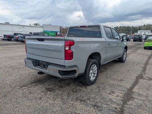 Used 2024 Chevrolet Silverado 1500 LT AWD/4WD image 4