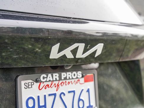 Certified 2023 Kia Sorento EX image 14