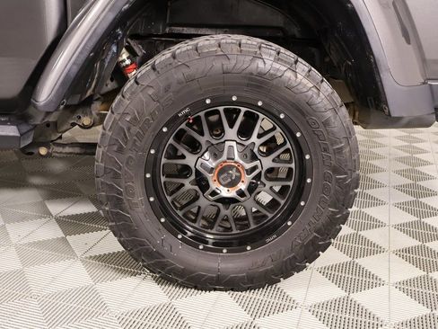 Used 2020 Jeep Gladiator Rubicon image 18