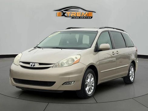 Used 2006 Toyota Sienna image 1