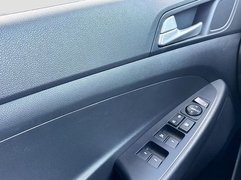 Used 2019 Hyundai Tucson Value w/ Cargo Package image 17