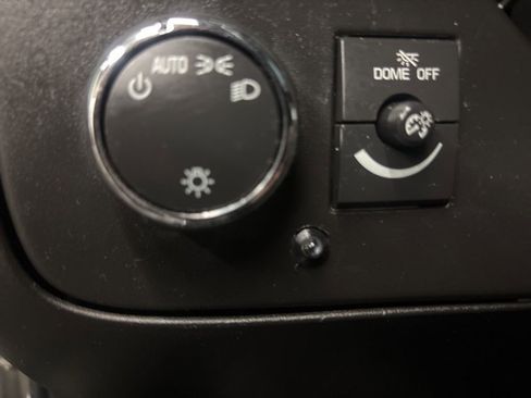 Used 2016 Chevrolet Express 2500 image 16