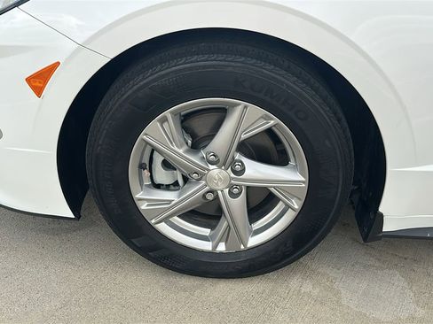 Used 2023 Hyundai Sonata SE image 6