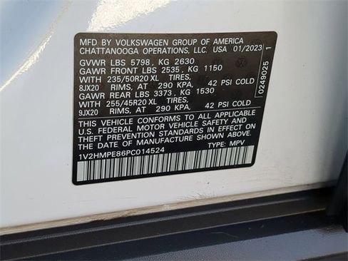 Certified 2023 Volkswagen ID.4 Pro S Plus image 37