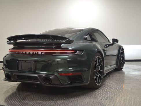 Certified 2025 Porsche 911 Turbo AWD/4WD image 5