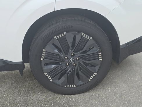 New 2026 Nissan Murano Platinum w/ Cargo Package AWD/4WD image 32