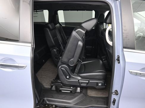Used 2023 Honda Odyssey Touring image 55