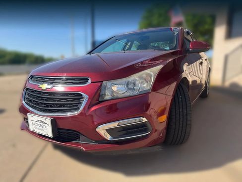 Used 2015 Chevrolet Cruze LT image 5