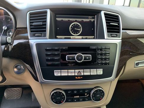 Used 2015 Mercedes-Benz ML 350 SUV image 24