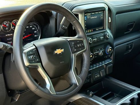 Used 2021 Chevrolet Silverado 1500 LT w/ All Star Edition Plus RWD image 18