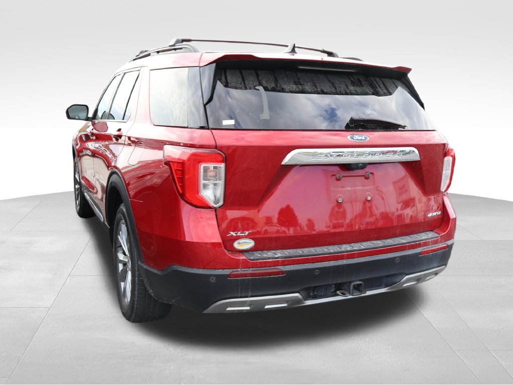 Used 2022 Ford Explorer XLT w/ Equipment Group 202A AWD/4WD image 21