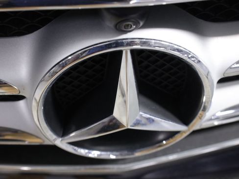 Used 2020 Mercedes-Benz E 350 4MATIC Sedan image 47
