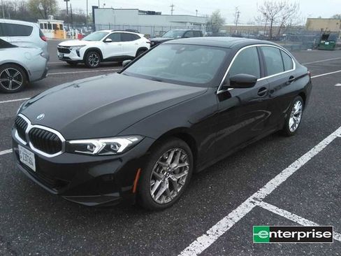 Used 2025 BMW 330i xDrive Sedan image 2