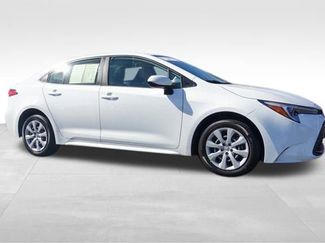 Certified 2023 Toyota Corolla LE video 2
