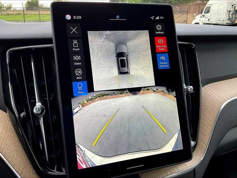 New 2026 Volvo XC60 T8 Plus w/ Protection Package Premier image 20