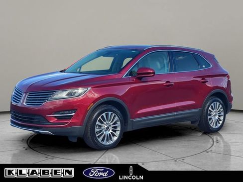 Used 2017 Lincoln MKC Reserve w/ Lincoln MKC Climate Package image 1
