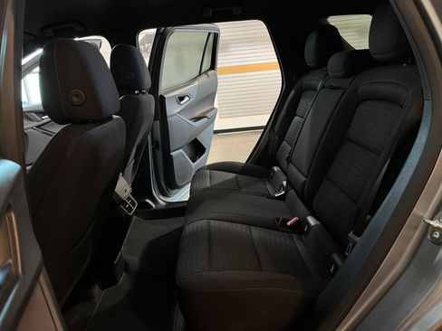 Used 2025 Chevrolet Equinox LT FWD image 25