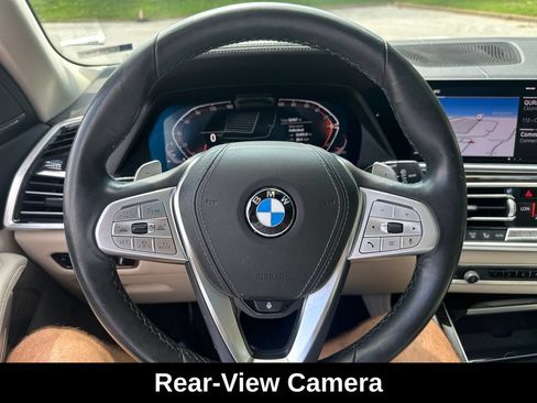Used 2021 BMW X7 xDrive40i w/ Executive Package AWD/4WD image 18