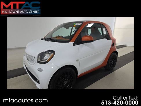 Used 2016 smart fortwo passion w/ Edition #1 Package RWD image 1