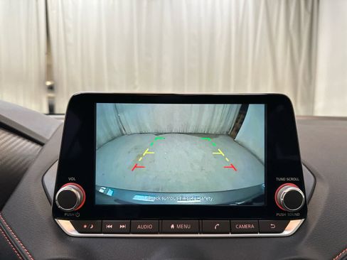 Certified 2024 Nissan Sentra SR image 16