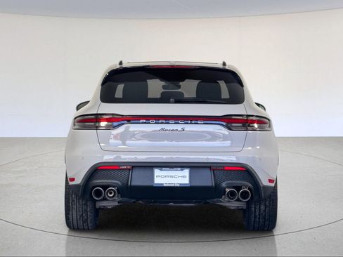 New 2026 Porsche Macan S image 7