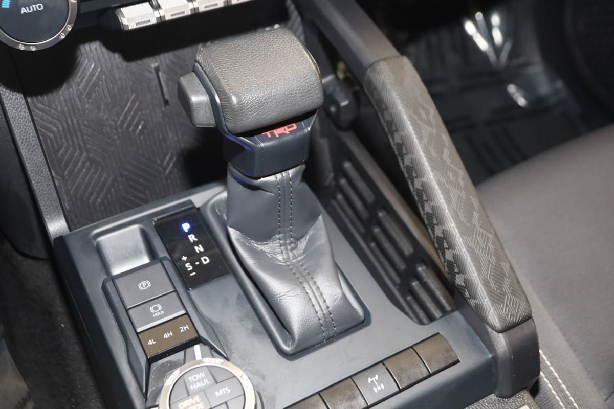 Used 2024 Toyota Tacoma TRD Off-Road AWD/4WD image 7