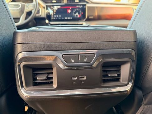 Used 2024 GMC Sierra 1500 Denali AWD/4WD image 5