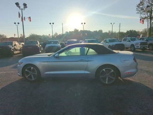 Used 2015 Ford Mustang Convertible w/ Equipment Group 051A image 7
