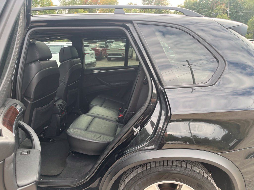 Used 2012 BMW X5 xDrive50i AWD/4WD image 31