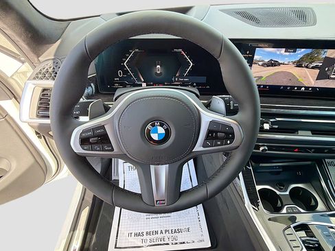 New 2026 BMW X7 xDrive40i w/ Executive Package image 42